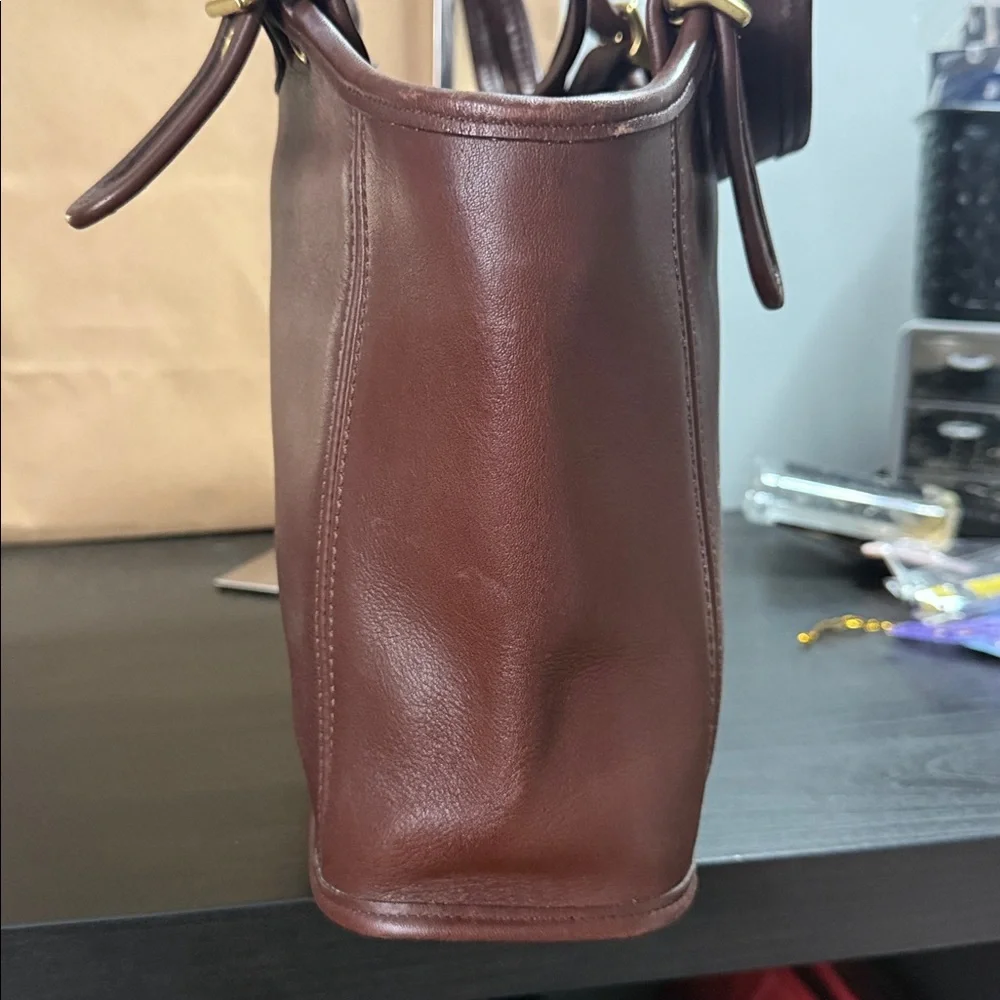 COACH Vintage Legacy Small Shopper Tote - Picture 6 of 17